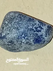  17 حجاره احجار كريمه عقيق و يماني و اوبال حجر القمر زمرد فيروز كهرمان  حجم معدل 2 سم