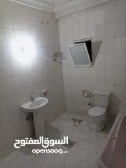  3 شقة طابق ارضي للايجار مدخل مستقل