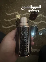  8 عطور فارغه للبيع