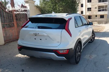  21 كيا نيرو هايبرد  للبيع   .