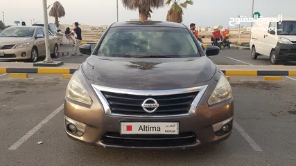  5 Nissan Altima S 2013 4V