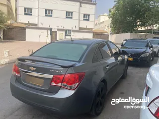  2 Chevrolet Cruze2011 LT