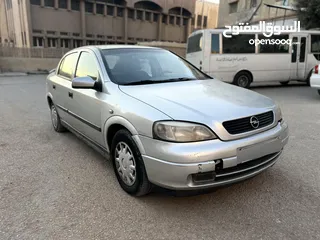  2 Opel Astra 99