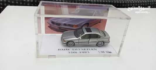  26 مجسمات سيارات معدنية حجم 1/64 مناظر للمكاتب