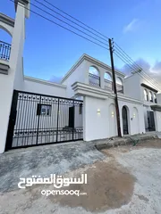  3 منازل للبيع تبعد عن مسجد خلة الفرجان اقل من 3 كيلو