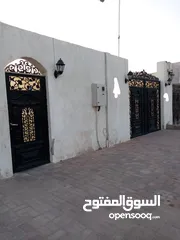  1 بيت عربي +ملحق للبيع من المالك في الراشدية دبي
