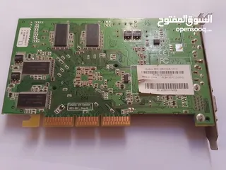  1 كرت الشاشة ATI بحالة جيد