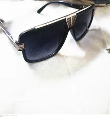  2 نظارة سوداء باطار فضى شيك sunglasses