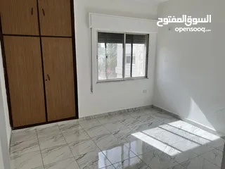  12 منزل رائع في الشميساني للايجار طابق ارضي في عمارة من طابقين بمدخل وكراج خاص وساحات خاصة