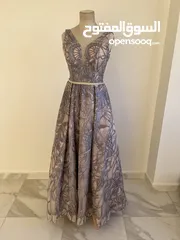  11 فساتين سهرة للبيع لبسة وحدة