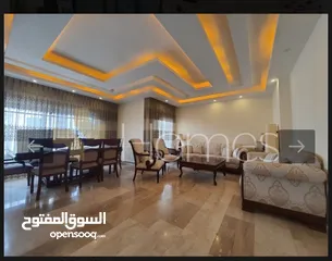  1 طابق اخير مع رووف ذو اطلاله جميله ، ضاحية النخيل.