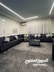  6 في موقع مميز في البنيات منزل فاخر للبيع من ثلاث طوابق بسعر مغري جدا / ref 9481