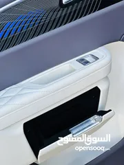  20 هونشي HONGQI E-HS9 2021 بحالة الوكاله بسعر مميز