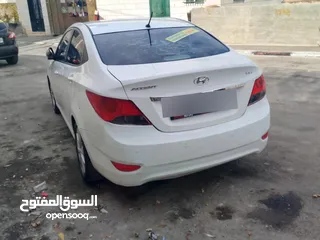  4 هونداي اكسنت موديل 2015