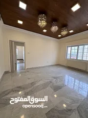  9 شقة مجددة بالرابية مطلة على غرب عمان