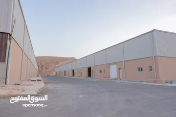  5 New Warehouses for rent 338 SQ.M in the al-rusayl hills