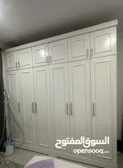  1 كبيت مع خزائن للبيع