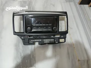  1 راديو مع سي دي مع اطار متسوبيشي لانسر 2017
