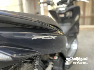  4 دراجه pcx هوندا