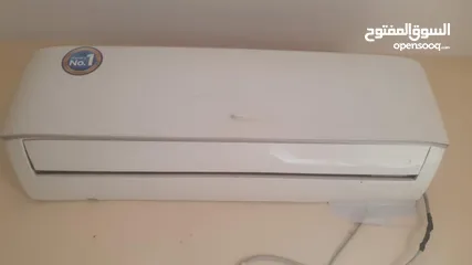  2 Available Used 1.5 ton Split AC few months Used