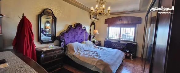  8 في أرقى مناطق أم أذينة شقة طابق ثالث 180م بتشطيبات مميزة وسعر مغري/ ref 6040