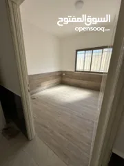  4 شقة للبيع او للبدل علي سيارة