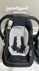  4 كارسيت Graco مع قاعدة