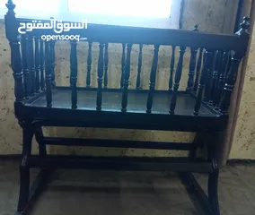  5 سجاده وكرسي طعام وسرير بيبي وكوت بيبي عدد 2
