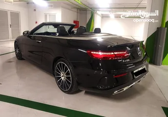  13 مرسيدس Convertible  E200 AMG لون اسود موديل 2018 وارد الوكاله بحاله ممتازة-بنزين