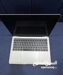  6 Apple MacBook Pro 13.3in (2017) 8gb 128gb