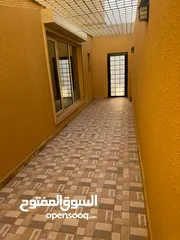  7 شقة للايجار السنوي 18000 الرياض حي الياسمين