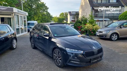  8 Skoda Octavia panorama