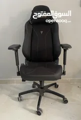  1 Gaming chair Vertagear NEW كرسي قيمنق فيرتاقير جديد