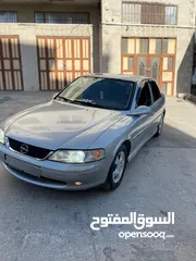  1 اوبل فيكترا موديل 2000 للبيع