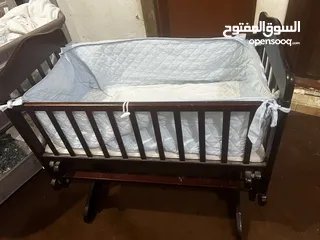  2 سرير أطفال بحالة جيدة