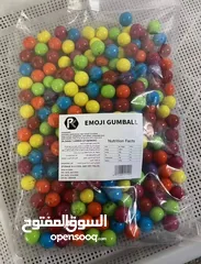  26 طابات مجنونة مطاطية و كبسولات هدايا للماكينات بالعملة