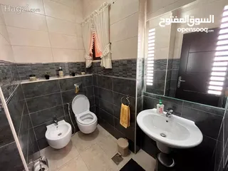  2 شقة مفروشة في الشميساني للبيع ( Property ID : 30657 )