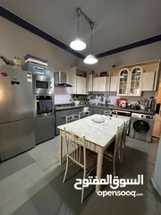  27 فيلا مستقله شرق الاكاديمية, Private villa in the first block.