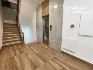  18 شقة فاخرة للبيع – الطيرة  امتداد شارع المطل