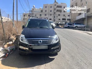  1 سيارة جيب ريكستون للبيع