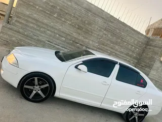  6 سكودا نيو 2006 دهان جديد  فحص ممتاز وتخلو من القص والضربات هيئه جديد فرش جلد  شاشه اندرو