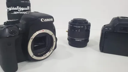  1 كاميرا كانون 800D و كاميرا 200D للبيع بحالة ممتازة