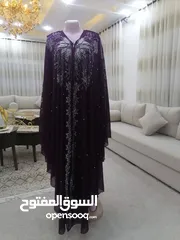  3 وينها  ام العريس عبايه شيفون فراشه مع شك  قطعتين  القطعه داخلي ملزقه مع الفراشه