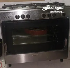  2 غاز مع فرن ايطالي تيبرو