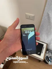  3 iPhone SE للبيع