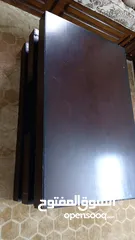  1 طاوله وسط وخزانه احذيه