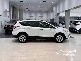  4 Ford Escape 2013 (White)