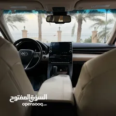  4 افالون للبيع