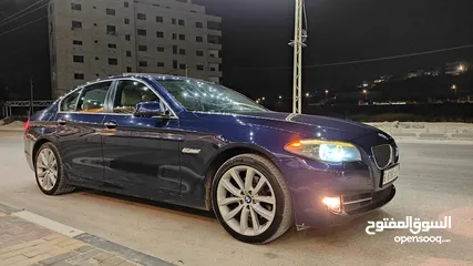  9 بي ام 523محرك 2500 220 حصان طياره فحص نخب و دون اي حواث لون مميز ودون ا اعطال للمعني التواصل على رقم