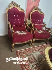  2 طقم كنب سبع مقاعد بحال الجديد للبيع المستعجل بحال الوكاله لا خدش ولا كسر